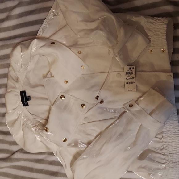 Inc Jacket - Picture 2 of 3